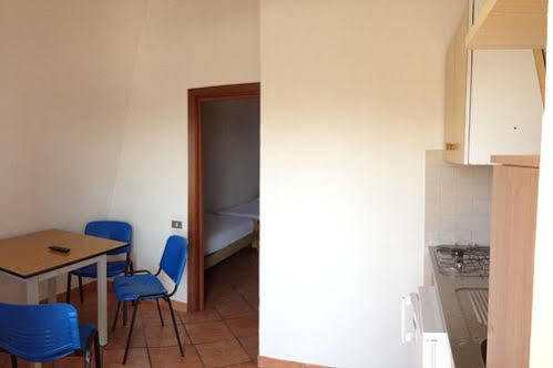 Borgo Blu Poggio Aparthotel Lazise Exterior photo