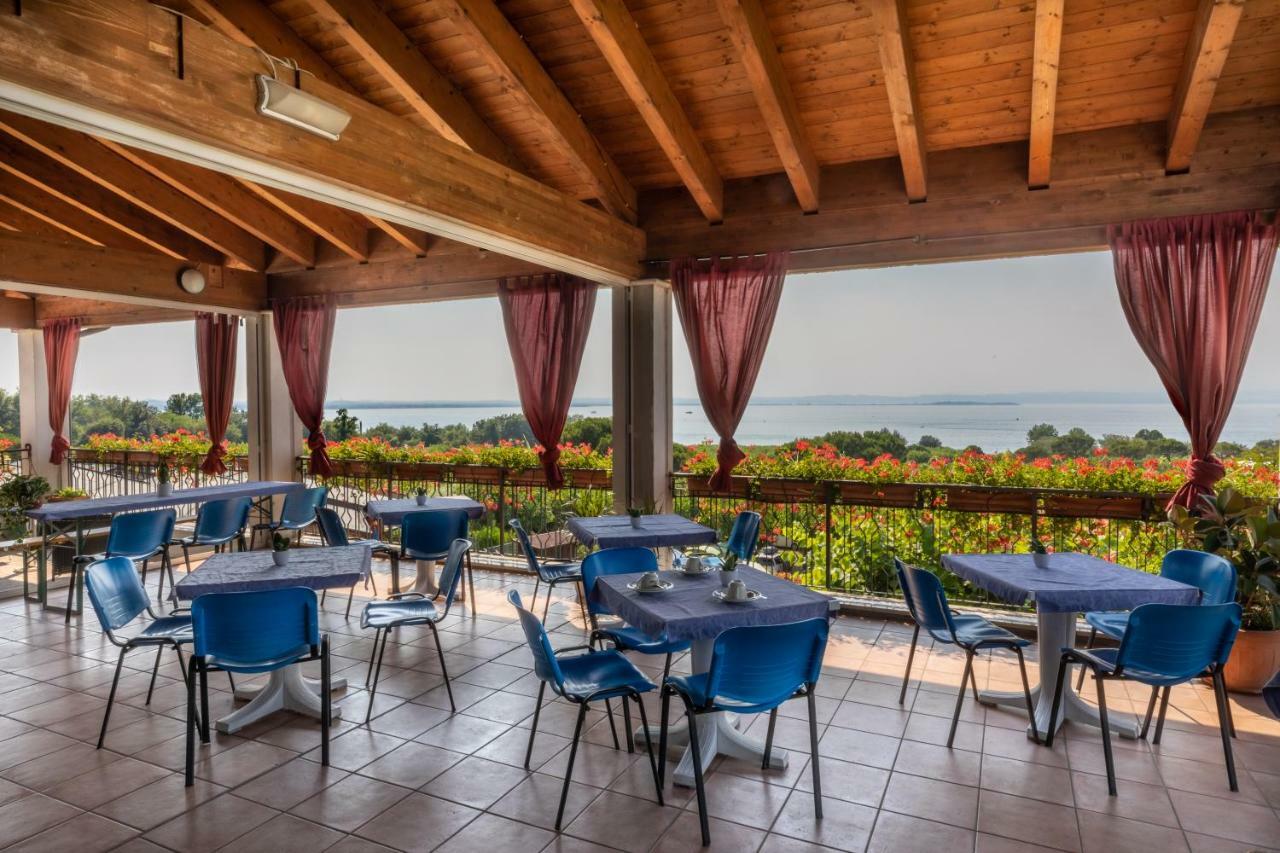 Borgo Blu Poggio Aparthotel Lazise Exterior photo